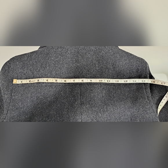 88% Wool Abercrombie & Fitch Charcoal Black Fitted Coat - Picture 11 of 14